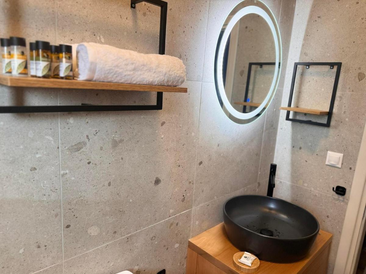 Alexander Luxury Sea Apartments Néa Khilí 외부 사진