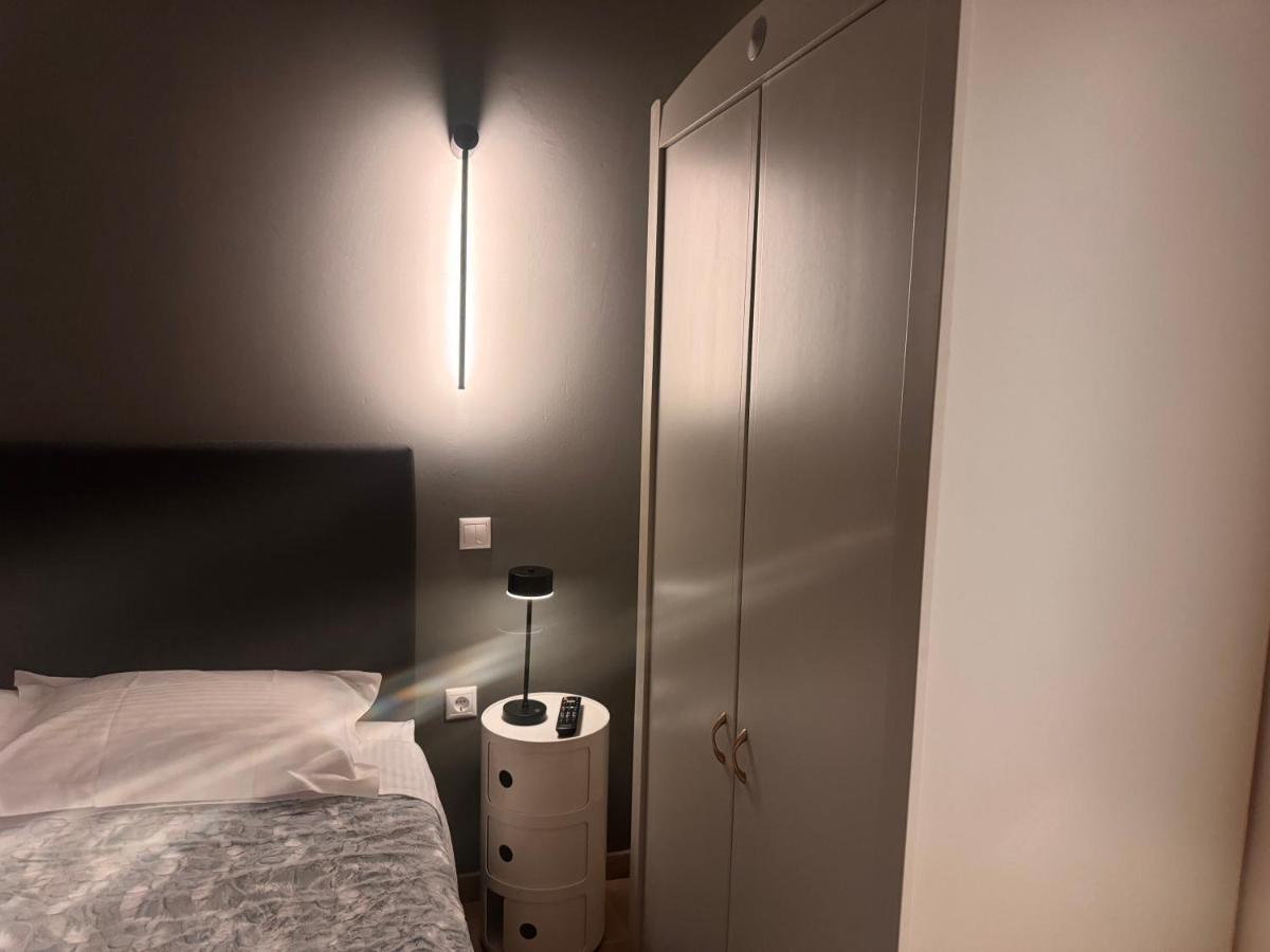 Alexander Luxury Sea Apartments Néa Khilí 외부 사진